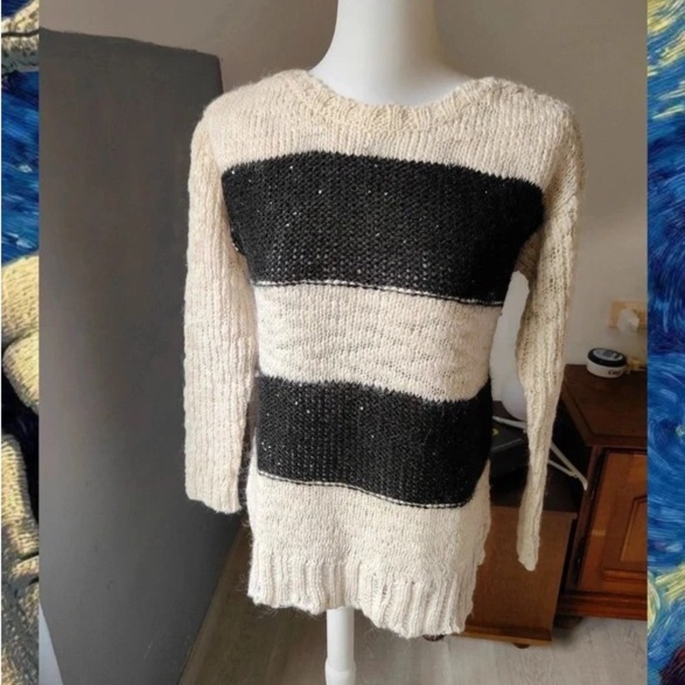 Black and Cream Women's Sweater